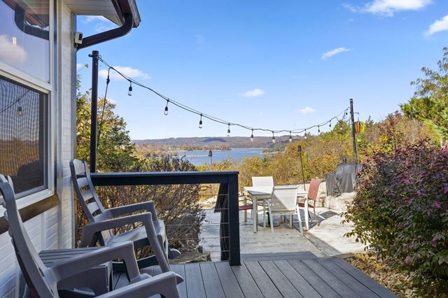 48 Hillsboro Drive, Galena, MO 65656