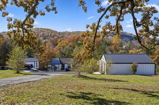 48 Hillsboro Drive, Galena, MO 65656