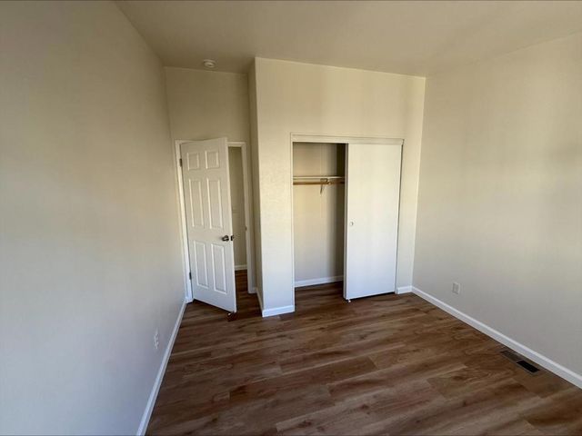 433 Sylvan Avenue, Mountain View, CA 94041