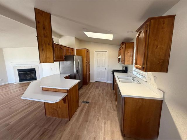 433 Sylvan Avenue, Mountain View, CA 94041