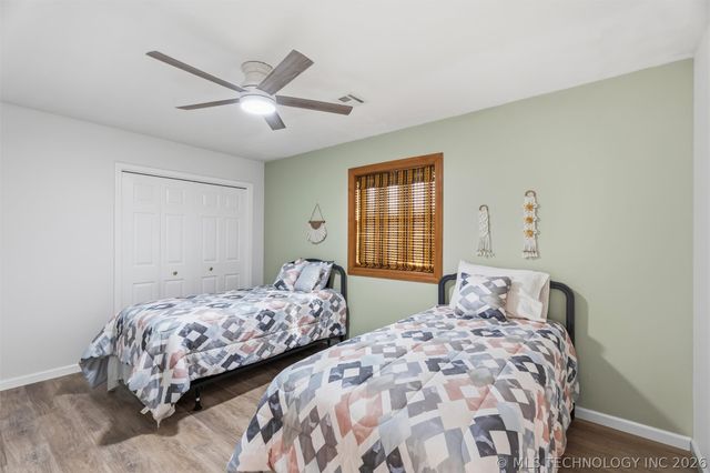 1410 Macklyn Lane, Bartlesville, OK 74006