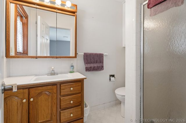 1410 Macklyn Lane, Bartlesville, OK 74006