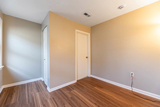 38 N Rebecca Street, Glenwood, IL 60425