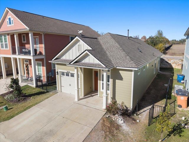 2408 Vintage Stave RD 101, Austin, TX 78748