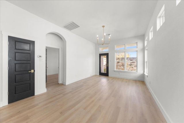 2408 Vintage Stave RD 101, Austin, TX 78748