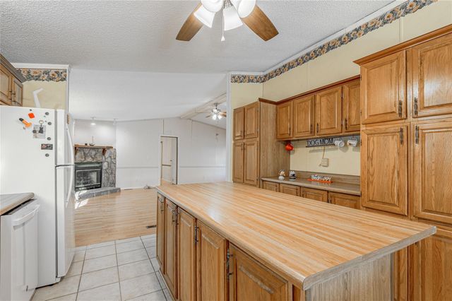 1579 Tara Drive, Trinity, TX 75862
