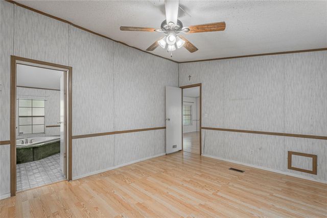 1579 Tara Drive, Trinity, TX 75862