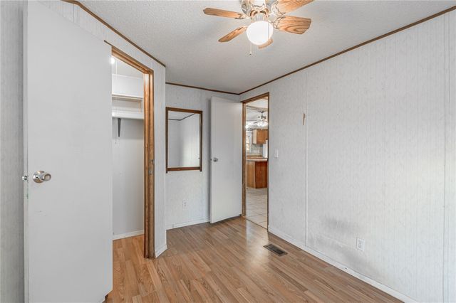 1579 Tara Drive, Trinity, TX 75862