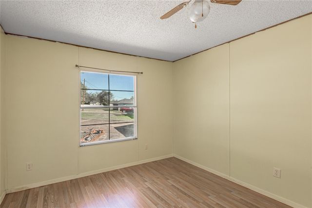 1579 Tara Drive, Trinity, TX 75862