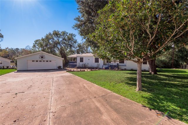 1579 Tara Drive, Trinity, TX 75862