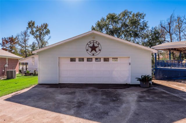 1579 Tara Drive, Trinity, TX 75862