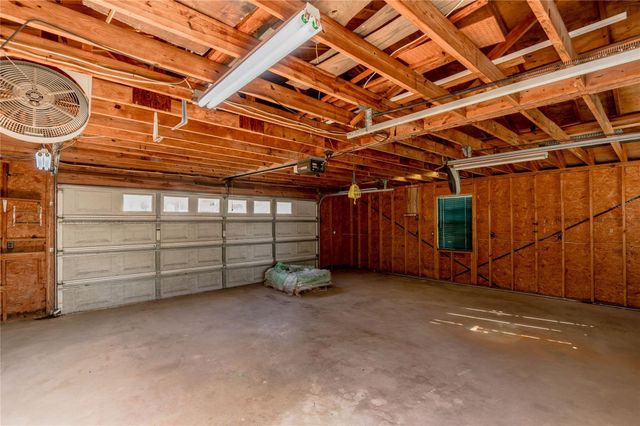 1579 Tara Drive, Trinity, TX 75862