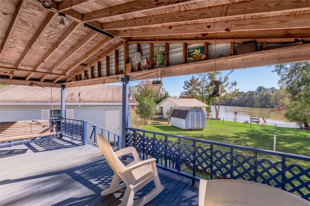 1579 Tara Drive, Trinity, TX 75862