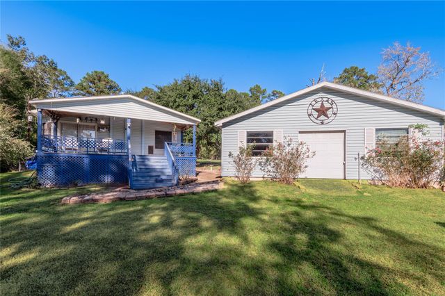 1579 Tara Drive, Trinity, TX 75862