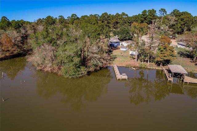 1579 Tara Drive, Trinity, TX 75862