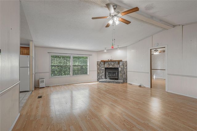 1579 Tara Drive, Trinity, TX 75862