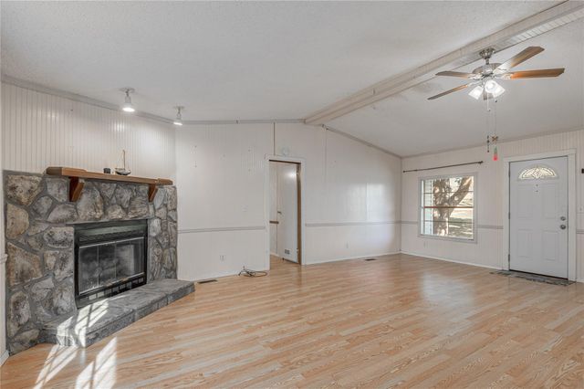 1579 Tara Drive, Trinity, TX 75862