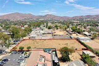 866 6th Street, Norco, CA 92860