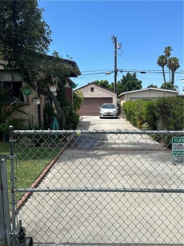 8719 Tilden, Panorama City, CA 91402