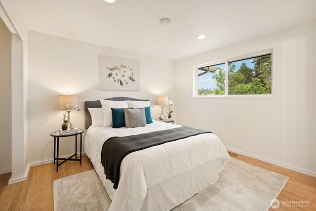 12005 NE 134th Place, Kirkland, WA 98034