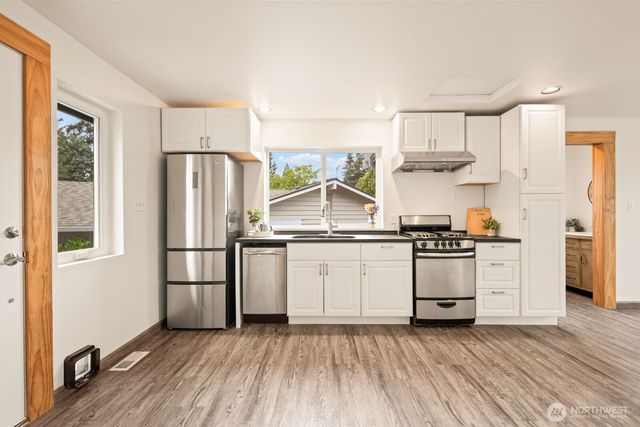 12005 NE 134th Place, Kirkland, WA 98034