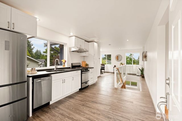 12005 NE 134th Place, Kirkland, WA 98034