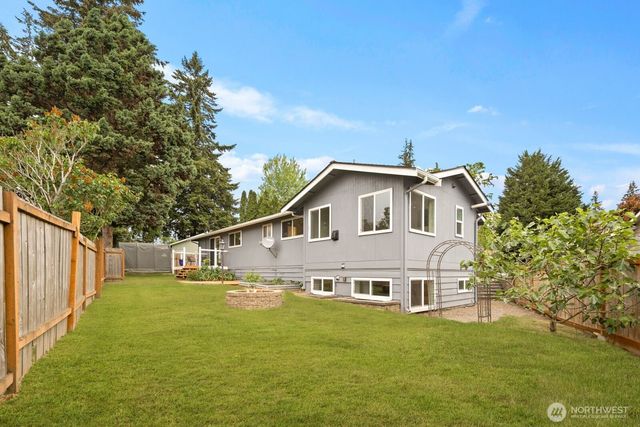 12005 NE 134th Place, Kirkland, WA 98034