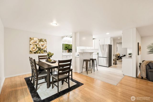 12005 NE 134th Place, Kirkland, WA 98034