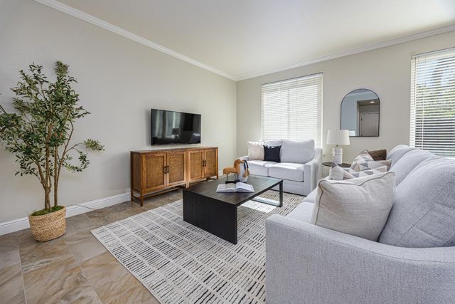 821 Dunbar Ct, Lincoln, CA 95648