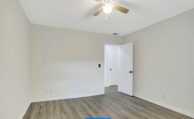 3056 Riverside Drive c6, Coral Springs, FL 33065