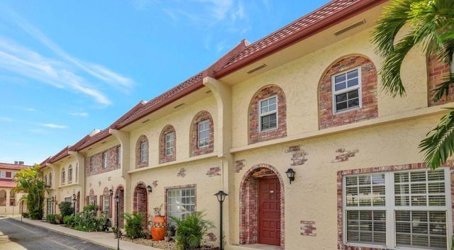 3056 Riverside Drive c6, Coral Springs, FL 33065