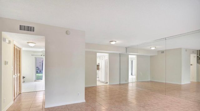 3056 Riverside Drive c6, Coral Springs, FL 33065