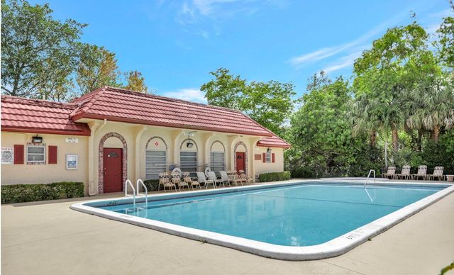 3056 Riverside Drive c6, Coral Springs, FL 33065