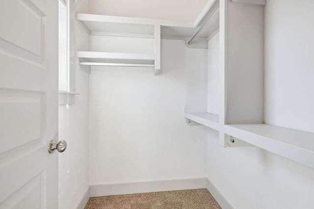 223 Treutland Ave, Nashville, TN 37207