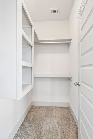 223 Treutland Ave, Nashville, TN 37207