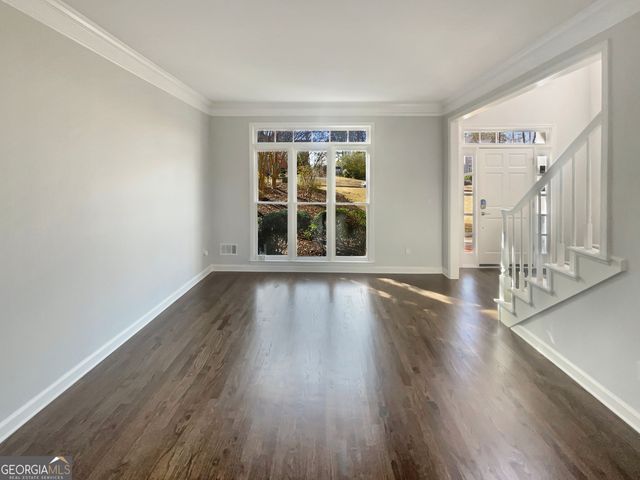 410 Hamilton Park Drive, Roswell, GA 30075