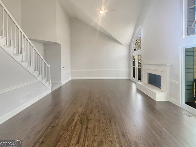 410 Hamilton Park Drive, Roswell, GA 30075