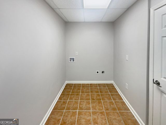 410 Hamilton Park Drive, Roswell, GA 30075