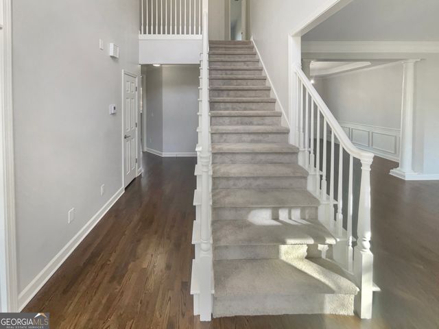 410 Hamilton Park Drive, Roswell, GA 30075