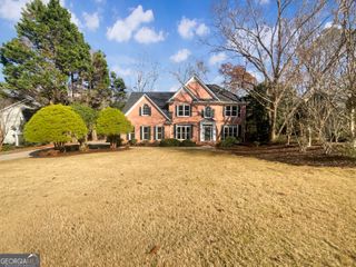 410 Hamilton Park Drive, Roswell, GA 30075