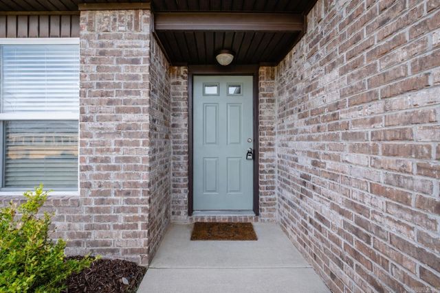 13009 Bell Flower Drive, North Little Rock, AR 72117