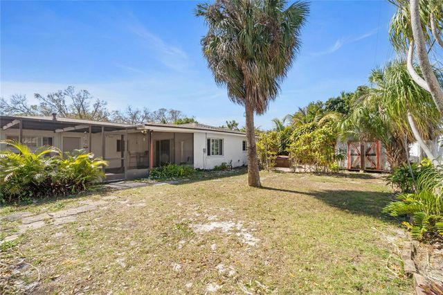 820 3RD AVENUE SW, Largo, FL 33770