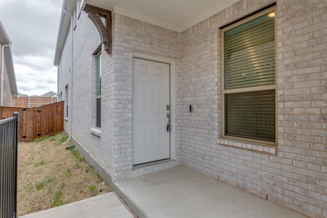 2130 Sunnymede Drive, Forney, TX 75126