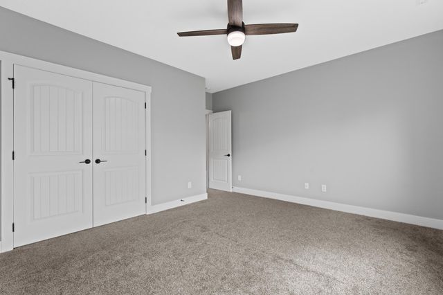 2108 Whitlee Lane SW, Rochester, MN 55902