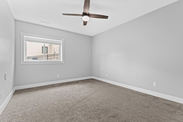 2108 Whitlee Lane SW, Rochester, MN 55902