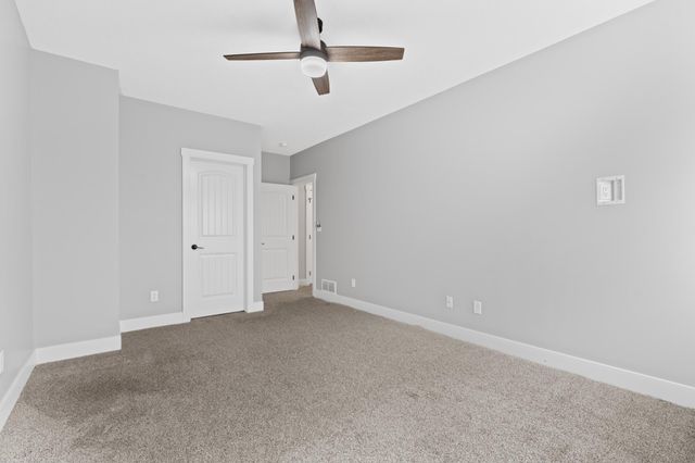 2108 Whitlee Lane SW, Rochester, MN 55902