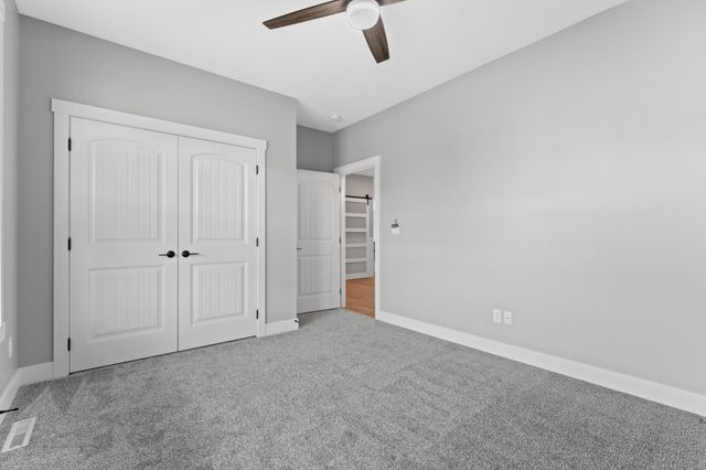 2108 Whitlee Lane SW, Rochester, MN 55902