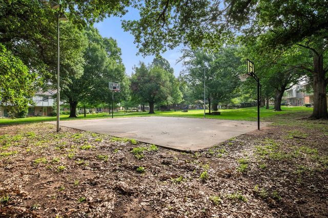 370 Westview Terrace, Arlington, TX 76013