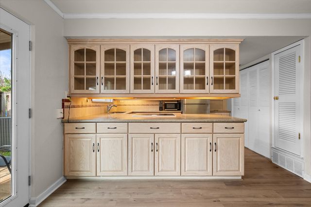 370 Westview Terrace, Arlington, TX 76013