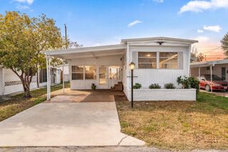 1012 50TH AVE PLAZA W, Bradenton, FL 34207